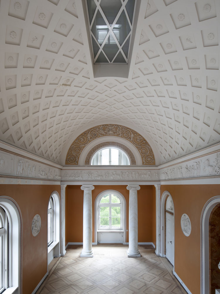 Carlsberg Academy dining room before restoration Elgaard Architecture